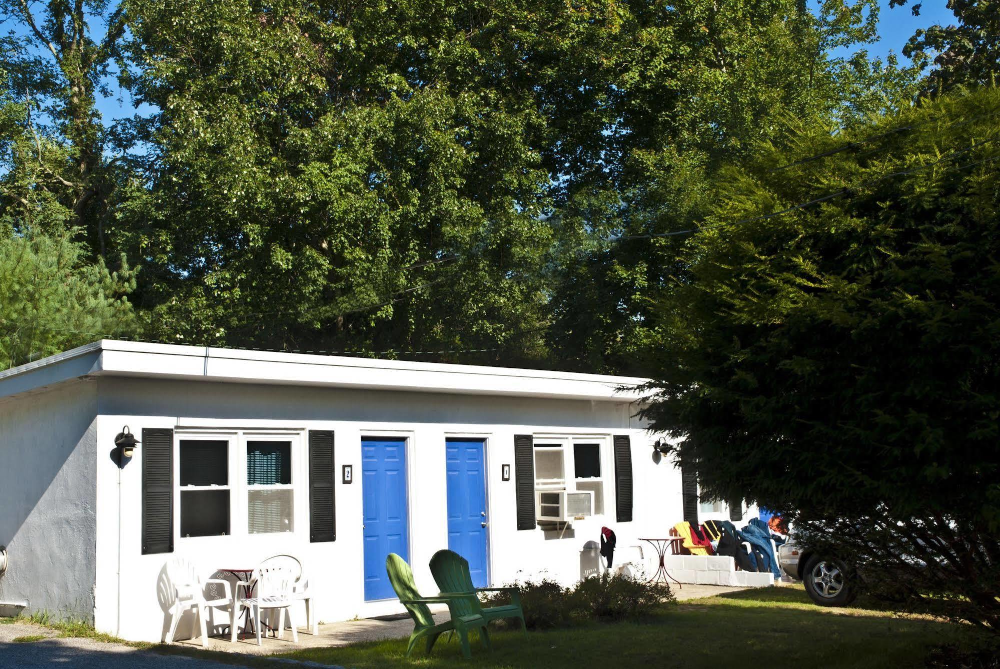 The Easterner Motel Southampton Exterior photo
